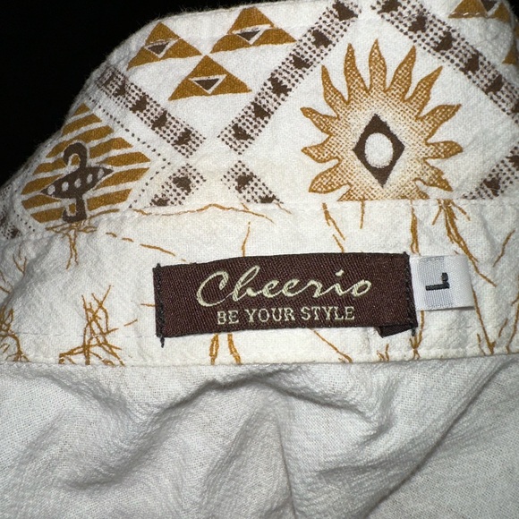 Cute button up! - Picture 4 of 4